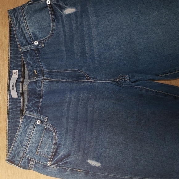 𝅺justfab Distressed Jeans NWOT - Picture 10 of 10